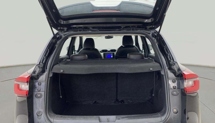 2023 Nissan MAGNITE XV MT, Petrol, Manual, 58,906 km, Boot Inside