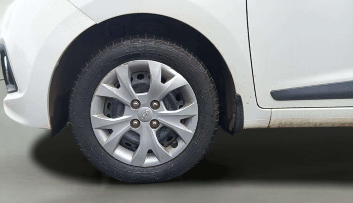 2016 Hyundai Grand i10 SPORTZ 1.2 KAPPA VTVT, Petrol, Manual, 79,116 km, Left Front Wheel