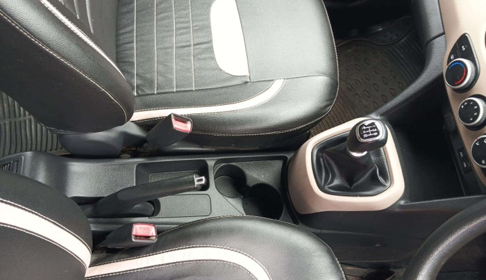 2016 Hyundai Grand i10 SPORTZ 1.2 KAPPA VTVT, Petrol, Manual, 79,116 km, Gear Lever