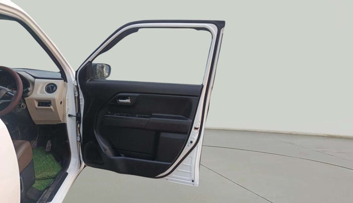 2021 Maruti New Wagon-R VXI 1.0, Petrol, Manual, 30,135 km, RHS Front Door