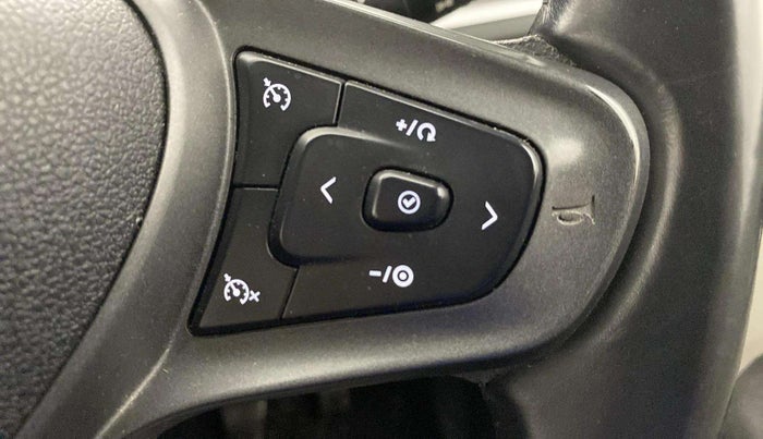 2024 Tata ALTROZ  XZ PLUS (S) , Diesel, Manual, 33,903 km, Adaptive Cruise Control