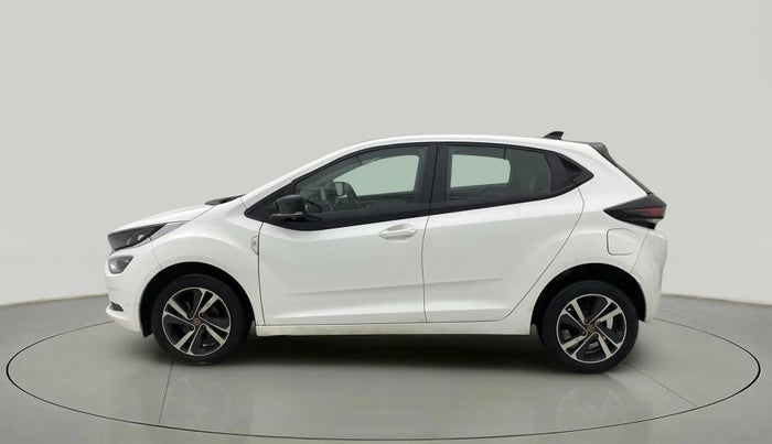 2024 Tata ALTROZ  XZ PLUS (S) , Diesel, Manual, 33,903 km, Left Side