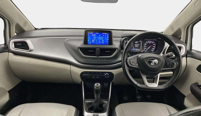 2024 Tata ALTROZ  XZ PLUS (S) , Diesel, Manual, 33,903 km, Dashboard