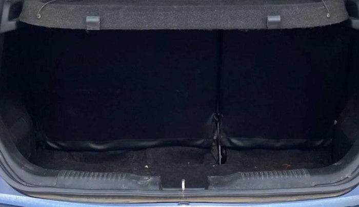 2020 Maruti IGNIS ZETA 1.2 AMT, Petrol, Automatic, 63,661 km, Boot Inside