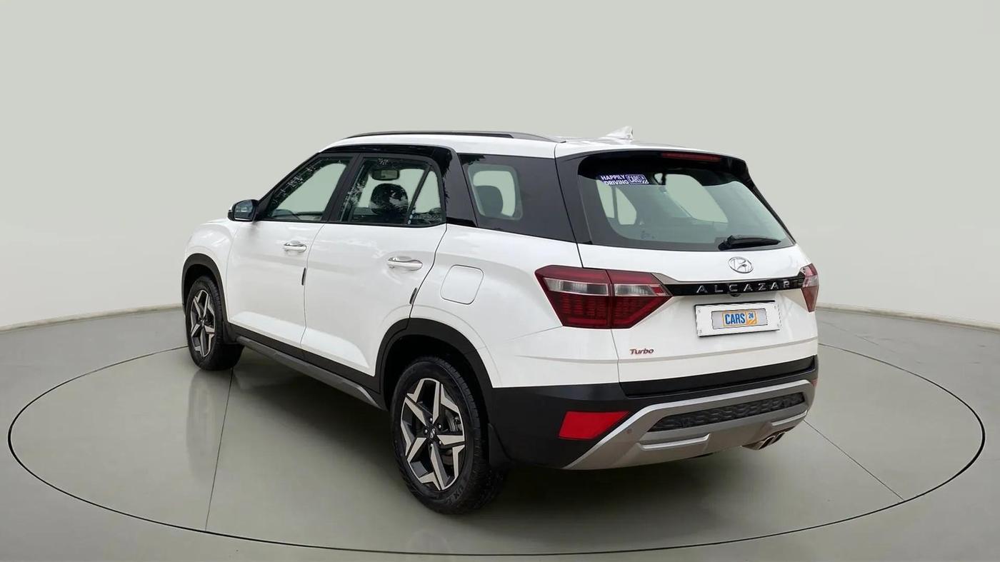 2023 Hyundai ALCAZAR PRESTIGE 1.5 TURBO PETROL MT 7STR, Petrol, Manual, 6,698 km, Left Back Diagonal