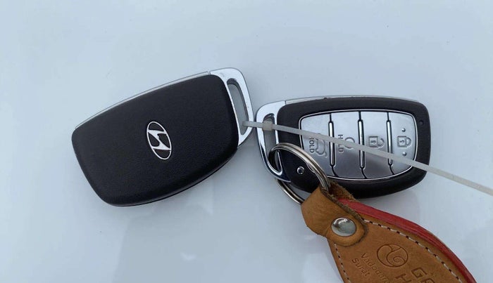 2023 Hyundai ALCAZAR PRESTIGE 1.5 TURBO PETROL MT 7STR, Petrol, Manual, 6,698 km, Key Close Up