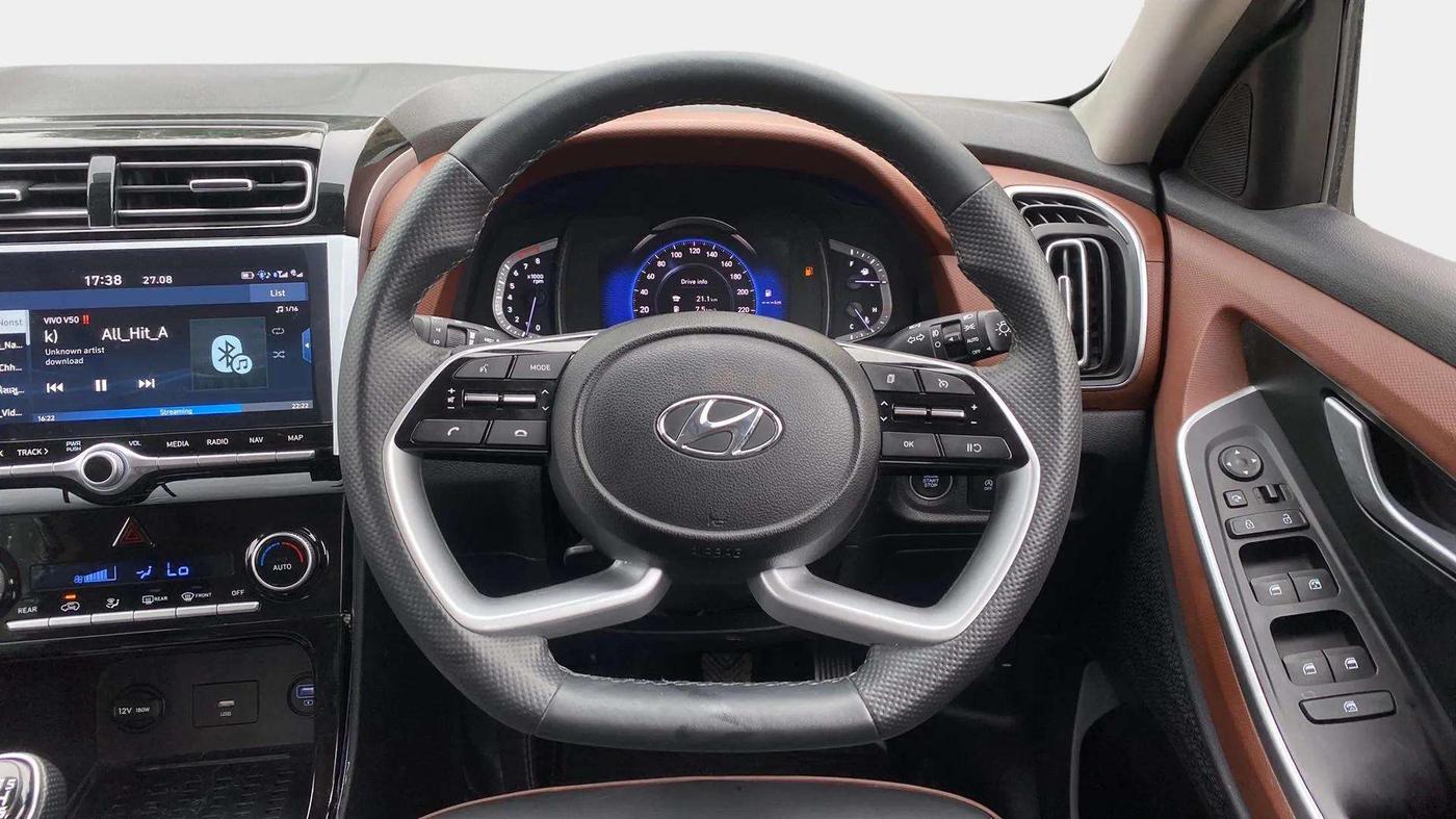 2023 Hyundai ALCAZAR PRESTIGE 1.5 TURBO PETROL MT 7STR, Petrol, Manual, 6,698 km, Steering Wheel Close Up