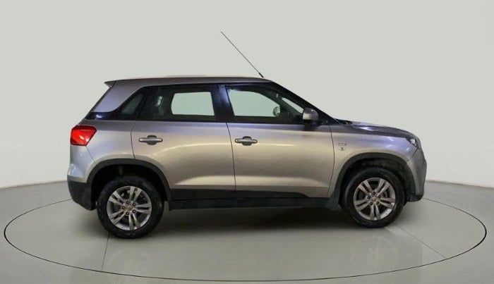 2016 Maruti Vitara Brezza ZDI, Diesel, Manual, 45,589 km, Right Side View