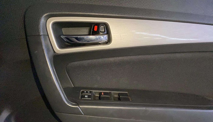 2016 Maruti Vitara Brezza ZDI, Diesel, Manual, 45,589 km, Driver Side Door Panels Control