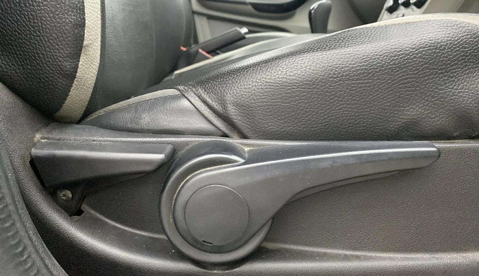 2019 Tata Tiago XZ PETROL, Petrol, Manual, 76,182 km, Driver Side Adjustment Panel