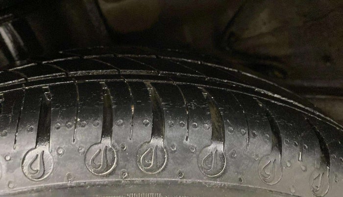 2019 Tata Tiago XZ PETROL, Petrol, Manual, 76,182 km, Right Rear Tyre Tread