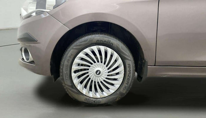 2019 Tata Tiago XZ PETROL, Petrol, Manual, 76,182 km, Left Front Wheel