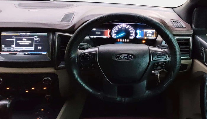 2016 Ford Endeavour TITANIUM 3.2 4X4 AT, Diesel, Automatic, 1,10,543 km, Steering Wheel Close Up