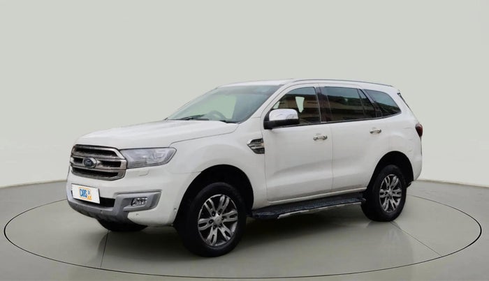 2016 Ford Endeavour TITANIUM 3.2 4X4 AT, Diesel, Automatic, 1,10,543 km, Left Front Diagonal