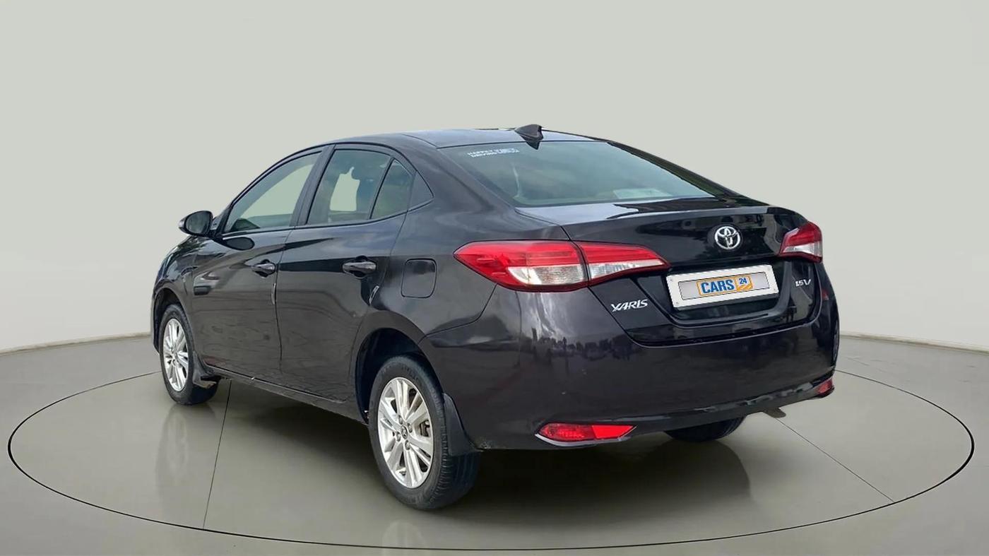 2018 Toyota YARIS V CVT, Petrol, Automatic, 76,153 km, Left Back Diagonal