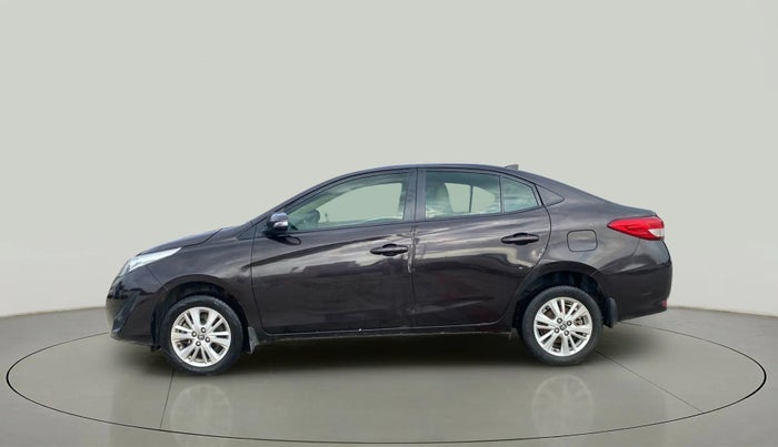 2018 Toyota YARIS V CVT, Petrol, Automatic, 76,153 km, Left Side