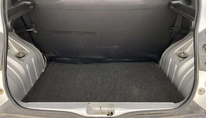 2019 Renault Kwid RXT 0.8 (O), Petrol, Manual, 27,661 km, Boot Inside