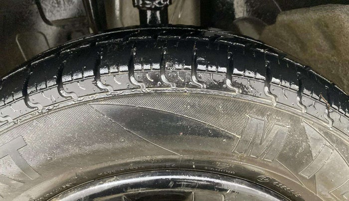 2019 Renault Kwid RXT 0.8 (O), Petrol, Manual, 27,661 km, Left Front Tyre Tread