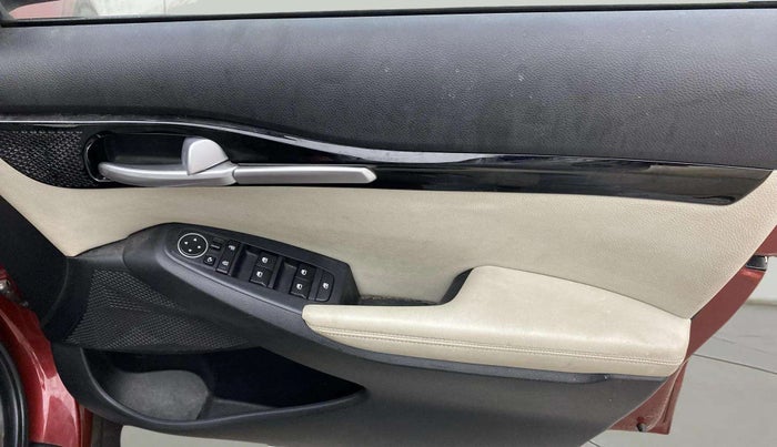 2020 KIA SELTOS HTX 1.5 PETROL, Petrol, Manual, 45,271 km, Driver Side Door Panels Control