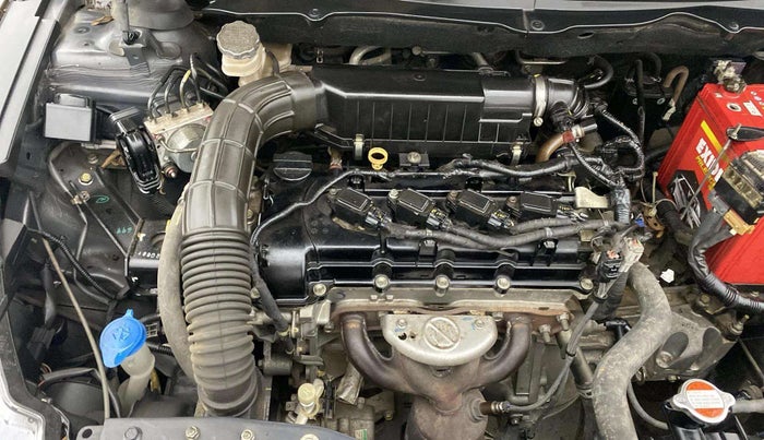 2018 Maruti Ciaz DELTA 1.5 SHVS MT PETROL, Petrol, Manual, 32,617 km, Engine View - Right