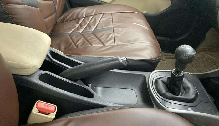 2019 Honda City 1.5L I-VTEC VX, Petrol, Manual, 91,940 km, Gear Lever