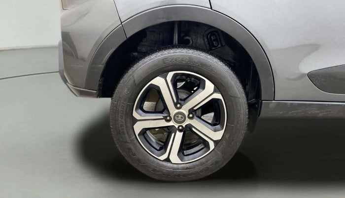 2022 Tata NEXON XZ PLUS (HS) PETROL DUAL TONE, Petrol, Manual, 56,036 km, Right Rear Wheel