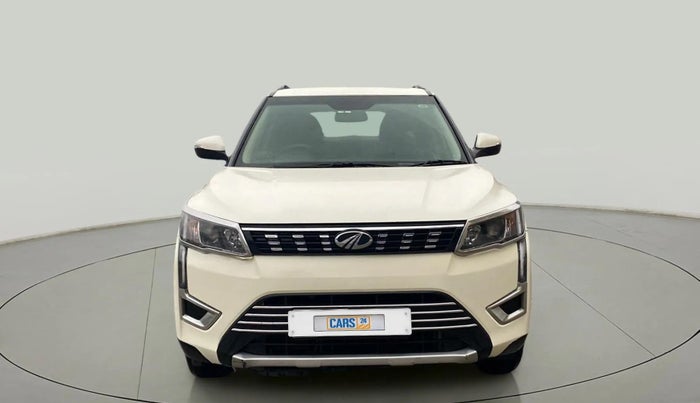 2022 Mahindra XUV300 W8 1.5 DIESEL, Diesel, Manual, 59,673 km, Front