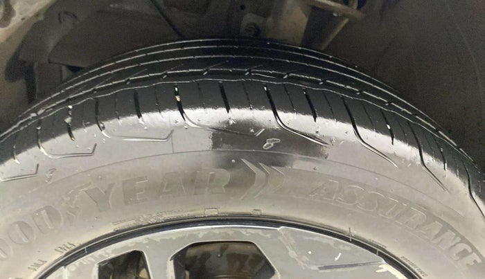2023 Maruti FRONX DELTA PLUS 1.2L AGS, Petrol, Automatic, 14,670 km, Left Front Tyre Tread