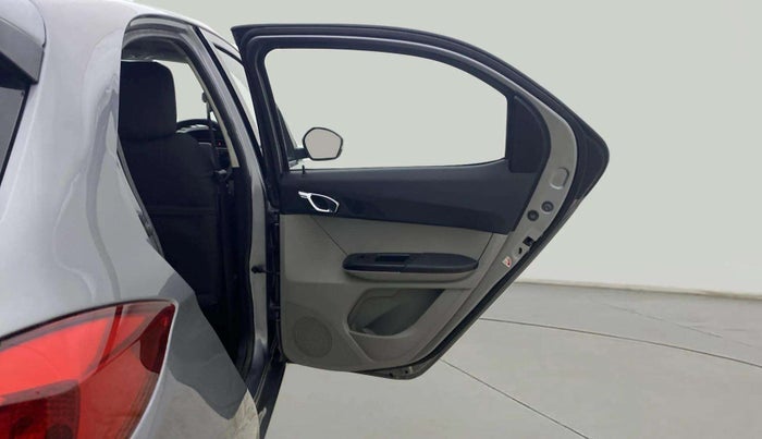 2019 Tata Tiago XZ PLUS PETROL, Petrol, Manual, 94,334 km, RHS Rear Door