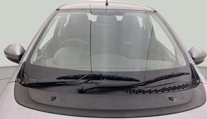 2019 Tata Tiago XZ PLUS PETROL, Petrol, Manual, 94,334 km, Front Windshield