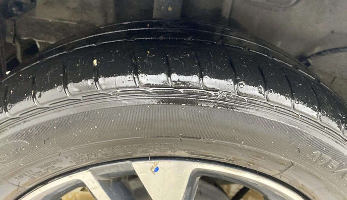 2019 Tata Tiago XZ PLUS PETROL, Petrol, Manual, 94,334 km, Right Rear Tyre Tread