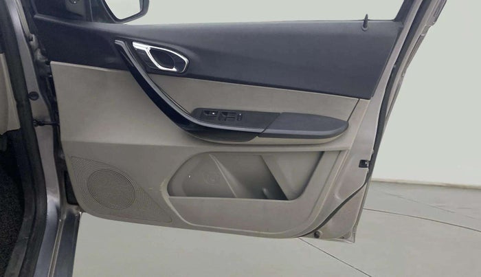 2019 Tata Tiago XZ PLUS PETROL, Petrol, Manual, 94,334 km, Driver Side Door Panels Control