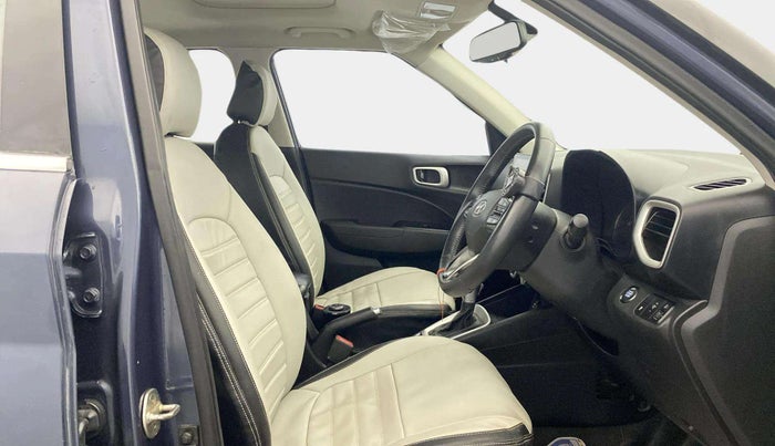 2020 Hyundai VENUE SX PLUS 1.0 TURBO DCT, Petrol, Automatic, 97,516 km, Right Side Front Door Cabin