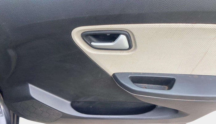 2020 Maruti Alto LXI, Petrol, Manual, 40,083 km, Driver Side Door Panels Control