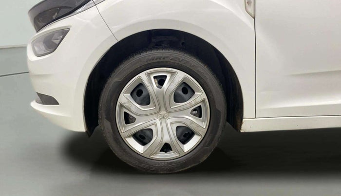 2020 Tata ALTROZ XT PETROL, Petrol, Manual, 27,012 km, Left Front Wheel
