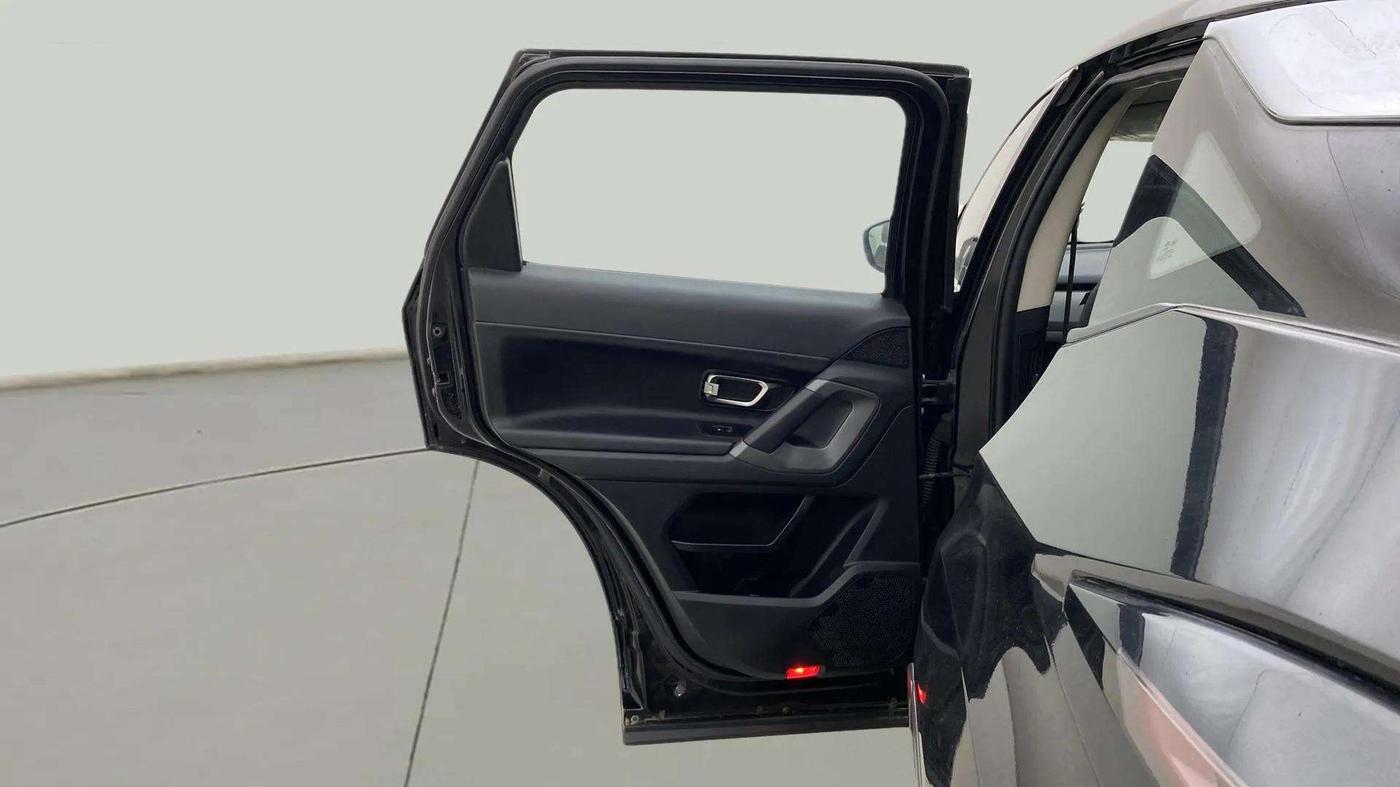 2020 Tata Harrier XZA PLUS 2.0L DARK EDITION, Diesel, Automatic, 1,43,558 km, LHS Rear Door