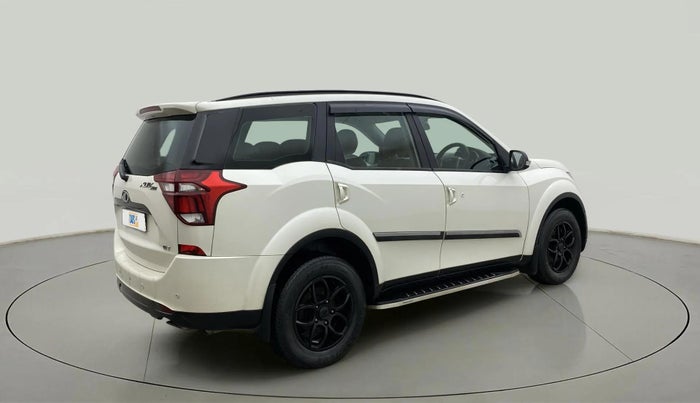 2019 Mahindra XUV500 W7, Diesel, Manual, 71,676 km, Right Back Diagonal