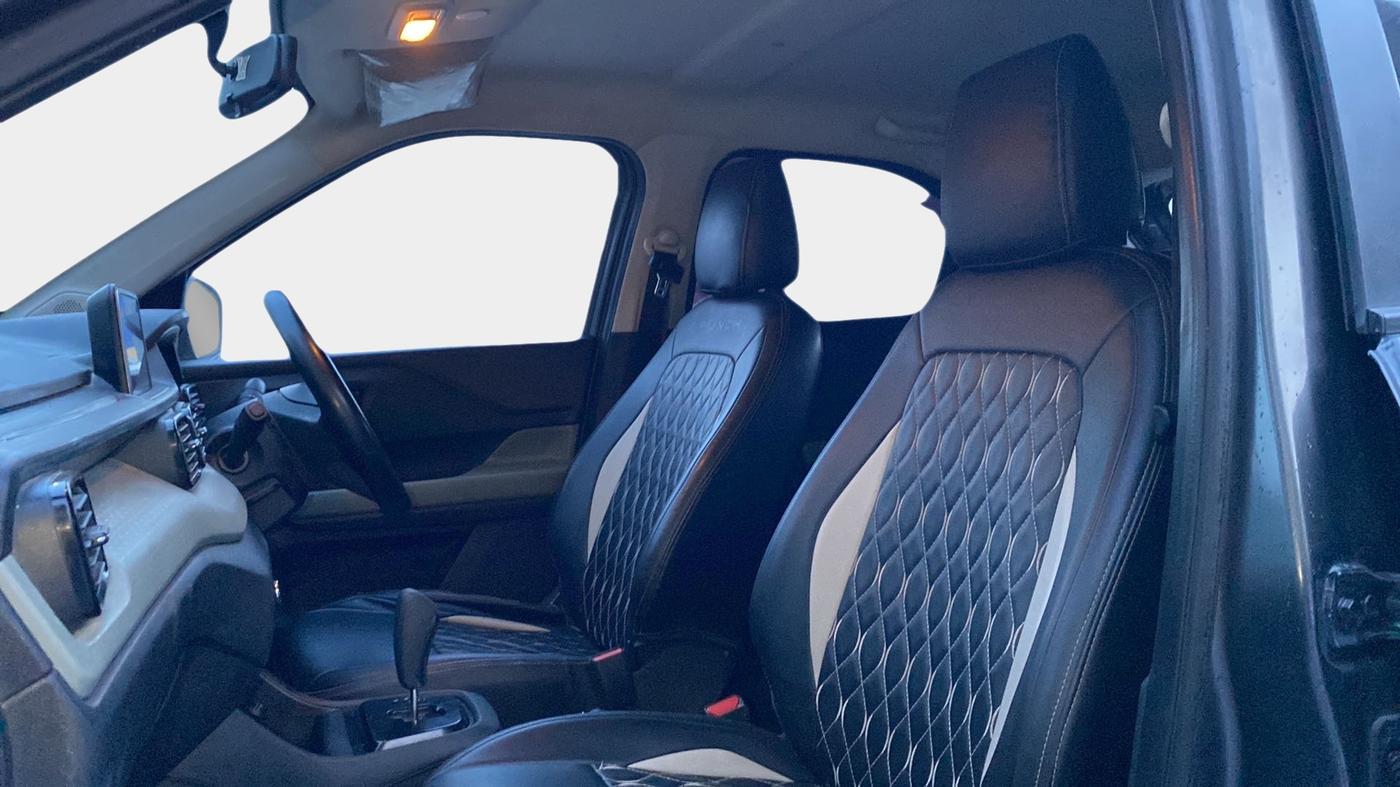 2023 Tata PUNCH ADVENTURE AMT, Petrol, Automatic, 43,852 km, Right Side Front Door Cabin