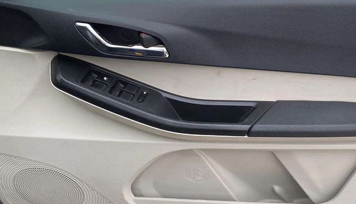 2022 Tata Tiago XZ PLUS PETROL, Petrol, Manual, 40,179 km, Driver Side Door Panels Control