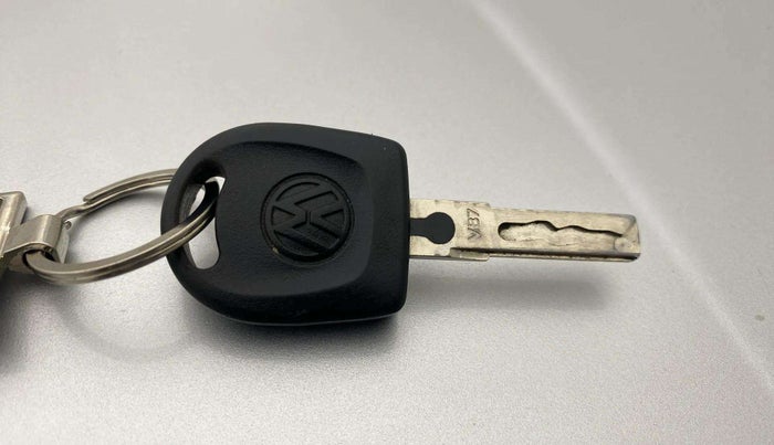 2012 Volkswagen Polo COMFORTLINE 1.2L PETROL, Petrol, Manual, 66,738 km, Key Close Up