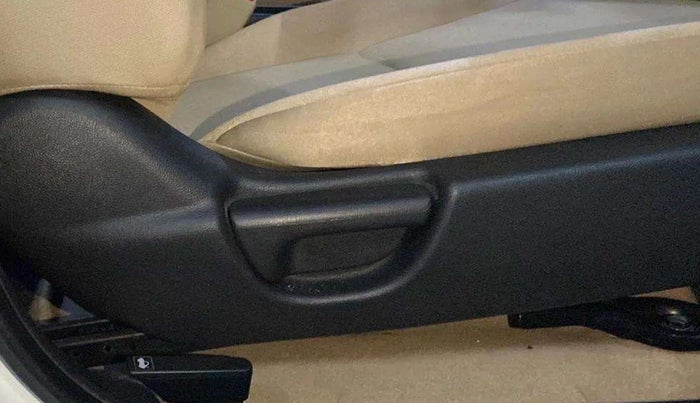 2017 Honda City 1.5L I-VTEC S MT, Petrol, Manual, 48,862 km, Driver Side Adjustment Panel