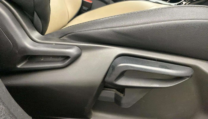 2022 Tata NEXON XZ PLUS PETROL KAZIRANGA, Petrol, Manual, 33,274 km, Driver Side Adjustment Panel