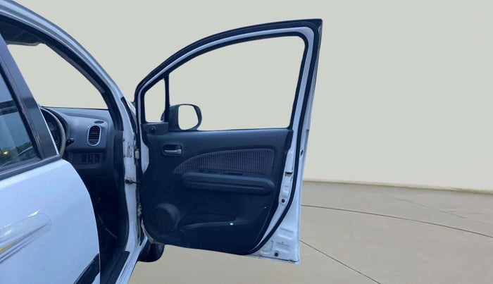 2015 Maruti Ritz VXI, Petrol, Manual, 55,742 km, RHS Front Door