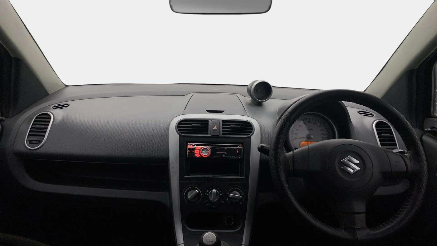 2012 Maruti Ritz VXI, Petrol, Manual, 88,120 km, Dashboard