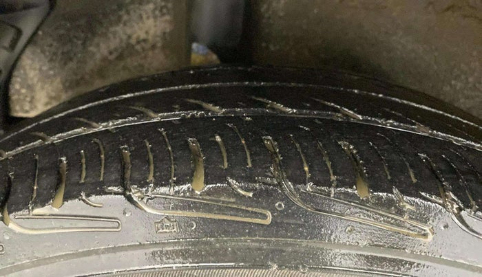 2012 Maruti Ritz VXI, Petrol, Manual, 88,120 km, Right Rear Tyre Tread