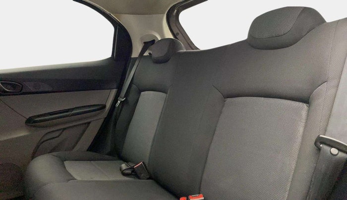 2018 Tata Tiago XT PETROL, Petrol, Manual, 55,609 km, Right Side Rear Door Cabin