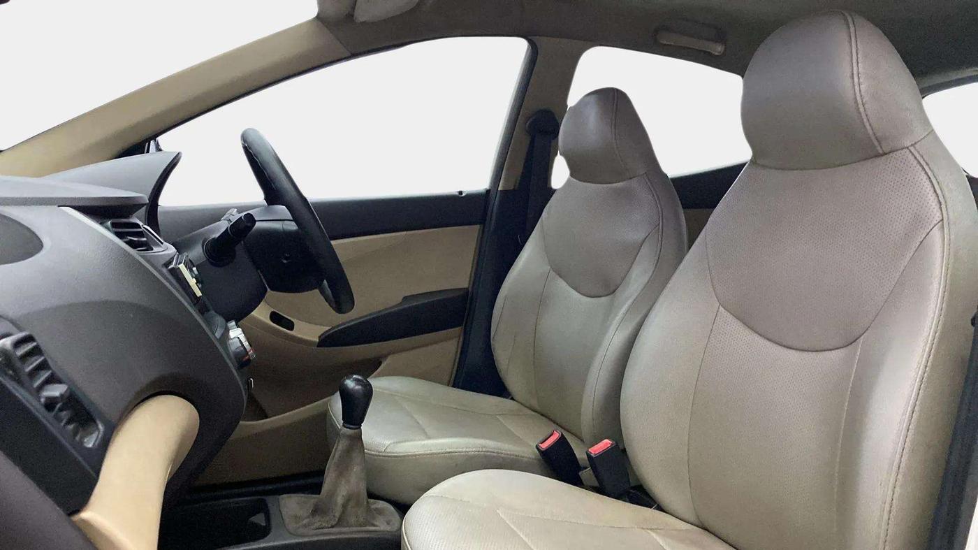 2018 Hyundai Eon ERA +, Petrol, Manual, 67,590 km, Right Side Front Door Cabin