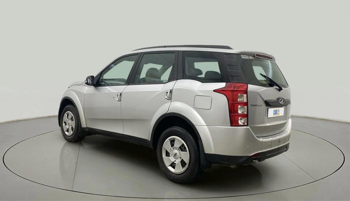 2016 Mahindra XUV500 W6, Diesel, Manual, 71,580 km, Left Back Diagonal