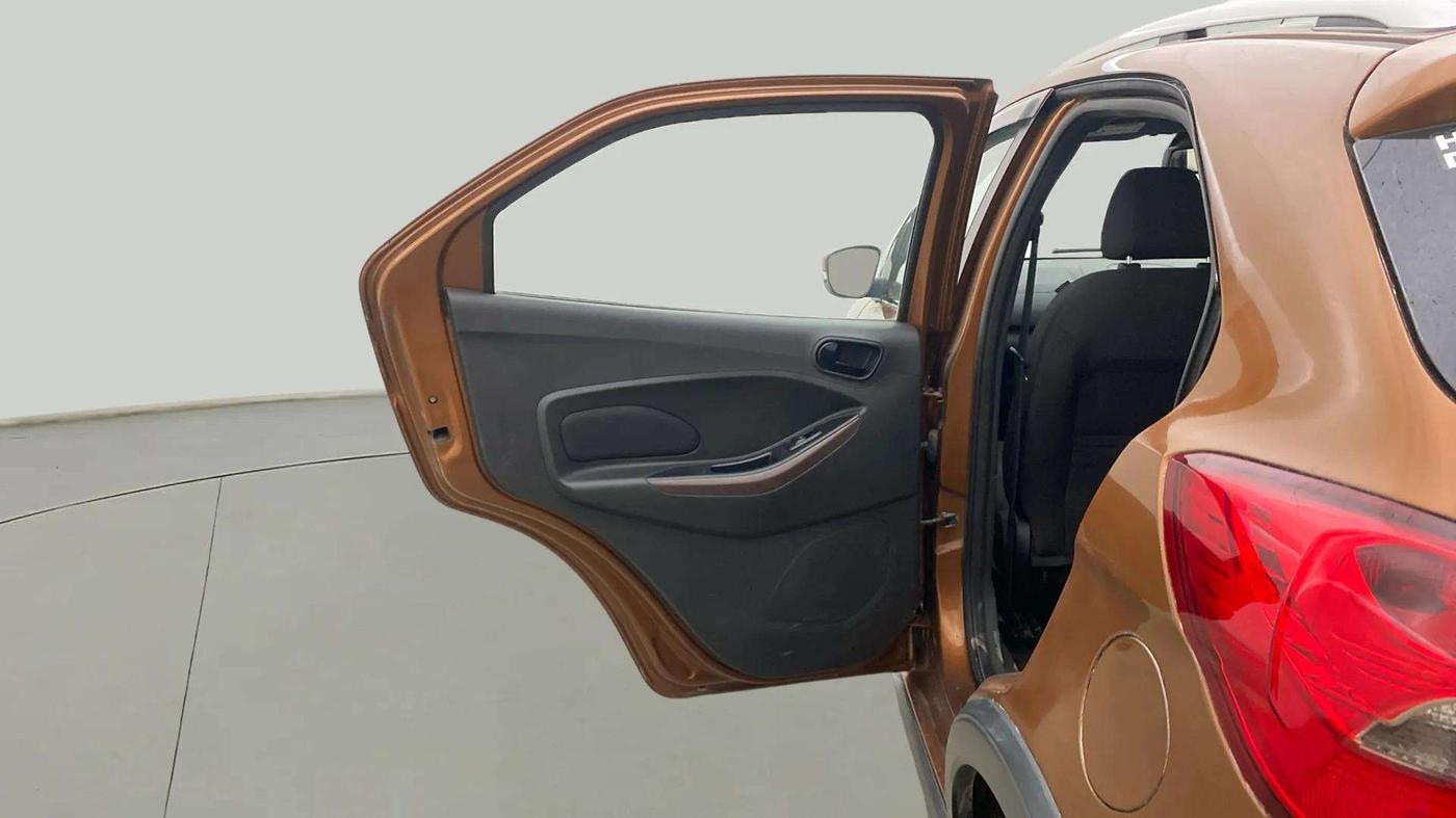 2020 Ford FREESTYLE TITANIUM PLUS 1.2 PETROL, Petrol, Manual, 40,473 km, LHS Rear Door