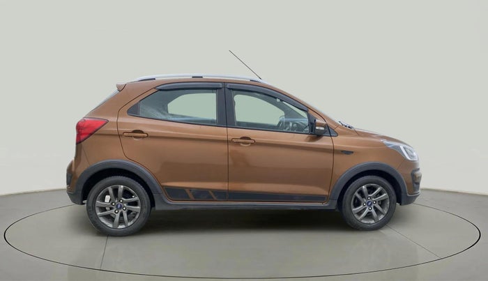 2020 Ford FREESTYLE TITANIUM PLUS 1.2 PETROL, Petrol, Manual, 40,473 km, Right Side View